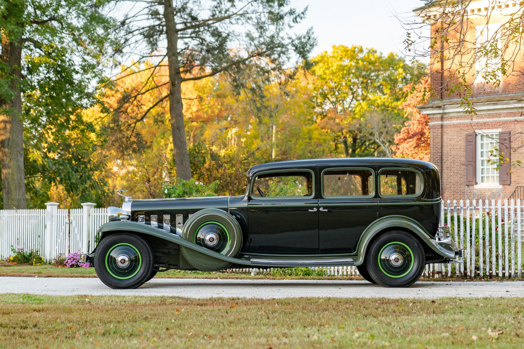 Sweet 16 – 1932 Cadillac Fleetwood V16 | Car & Classic Magazine