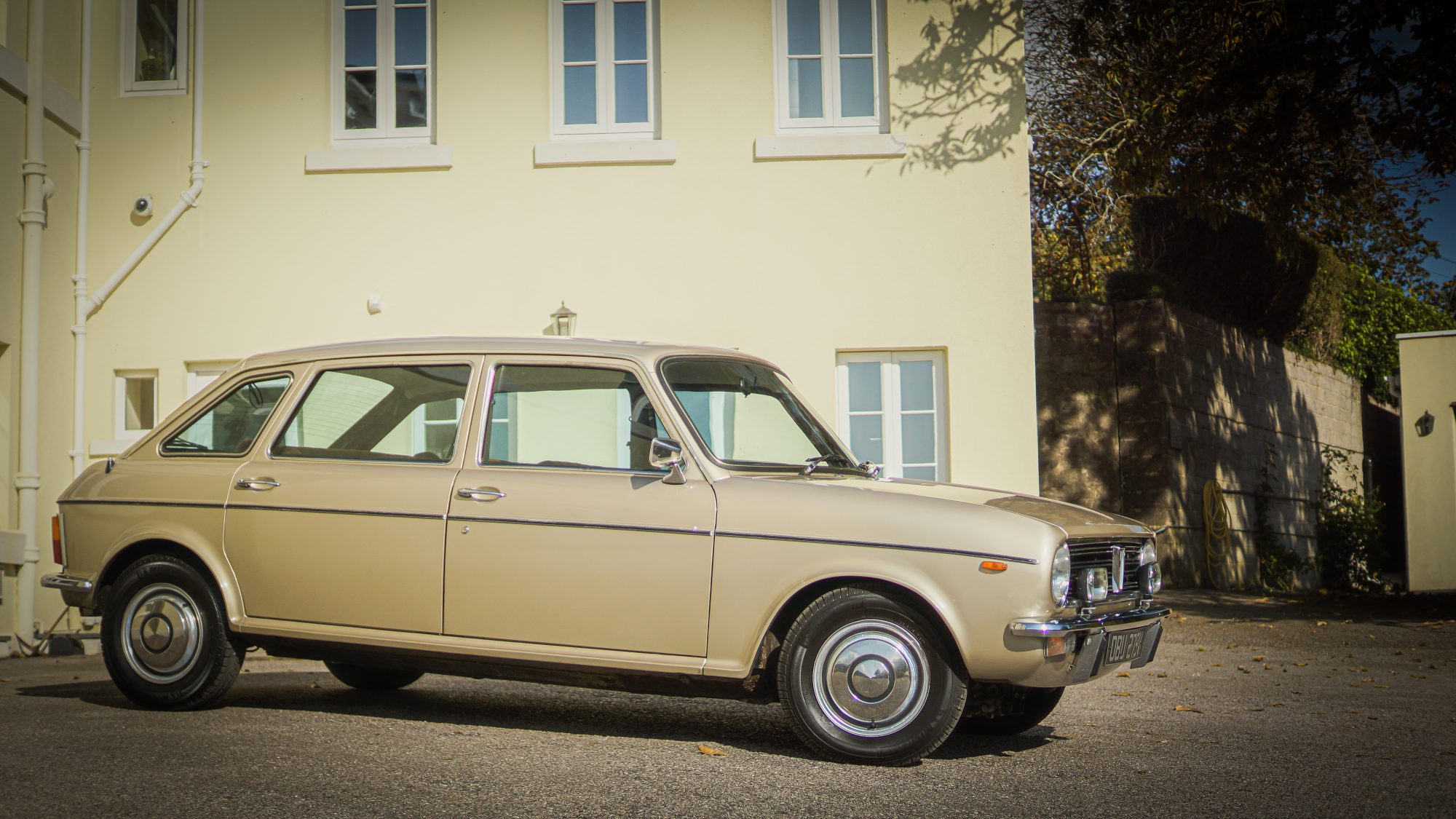 1980 Austin Maxi – Classified of the Week | Car & Classic Magazine