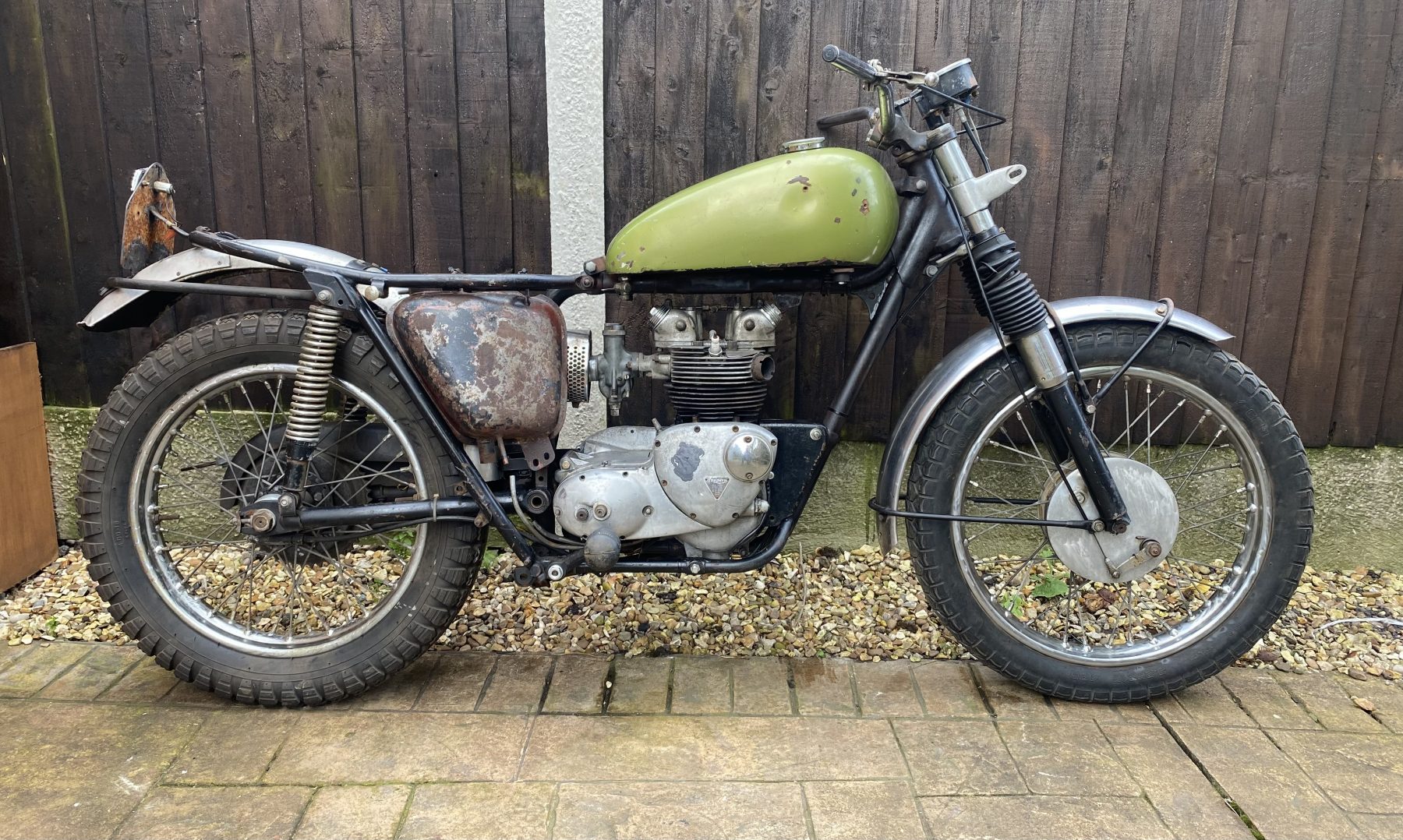 1964 Triumph Tiger T100SC – Project Profile | Car & Classic Magazine