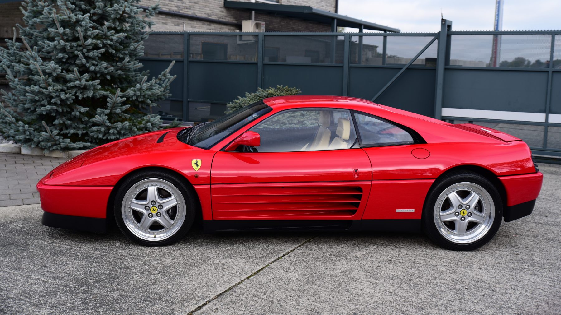 Four Fabulous Ferraris – Auction Car of the Week | Car & Classic Magazine