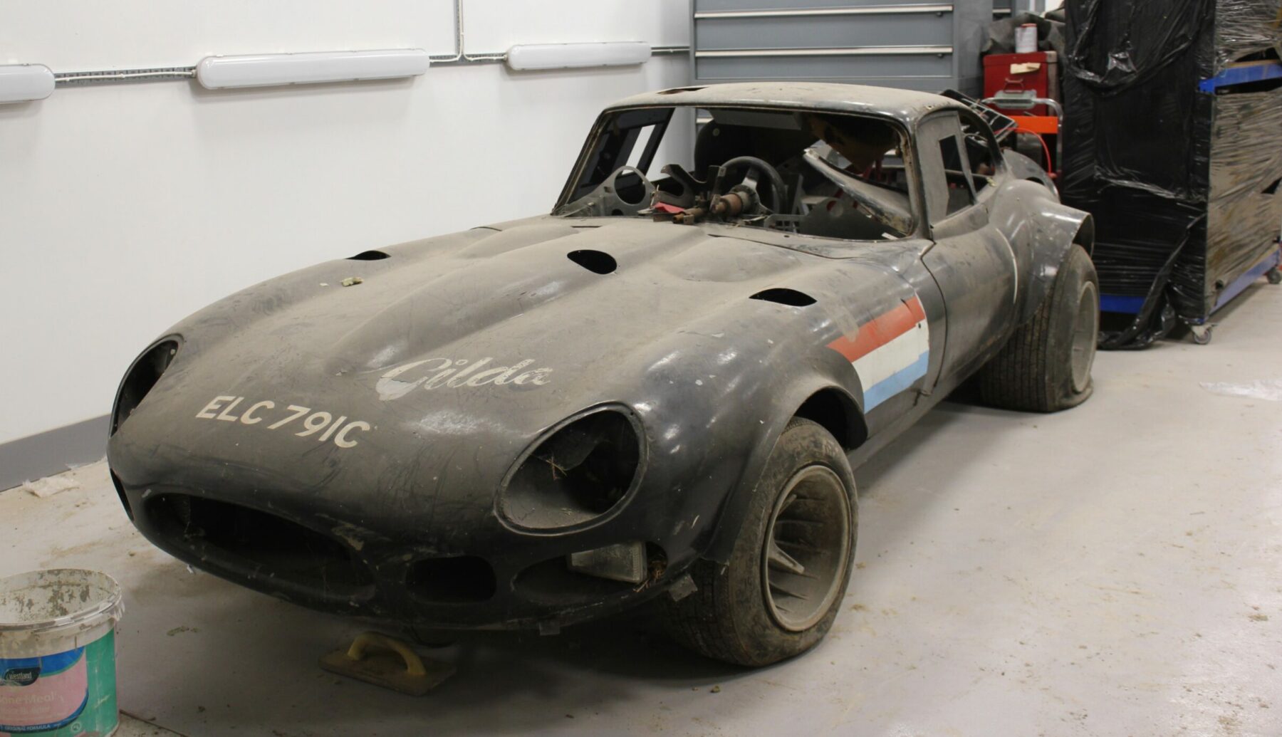 E Type Racer – Built for the Thrill
